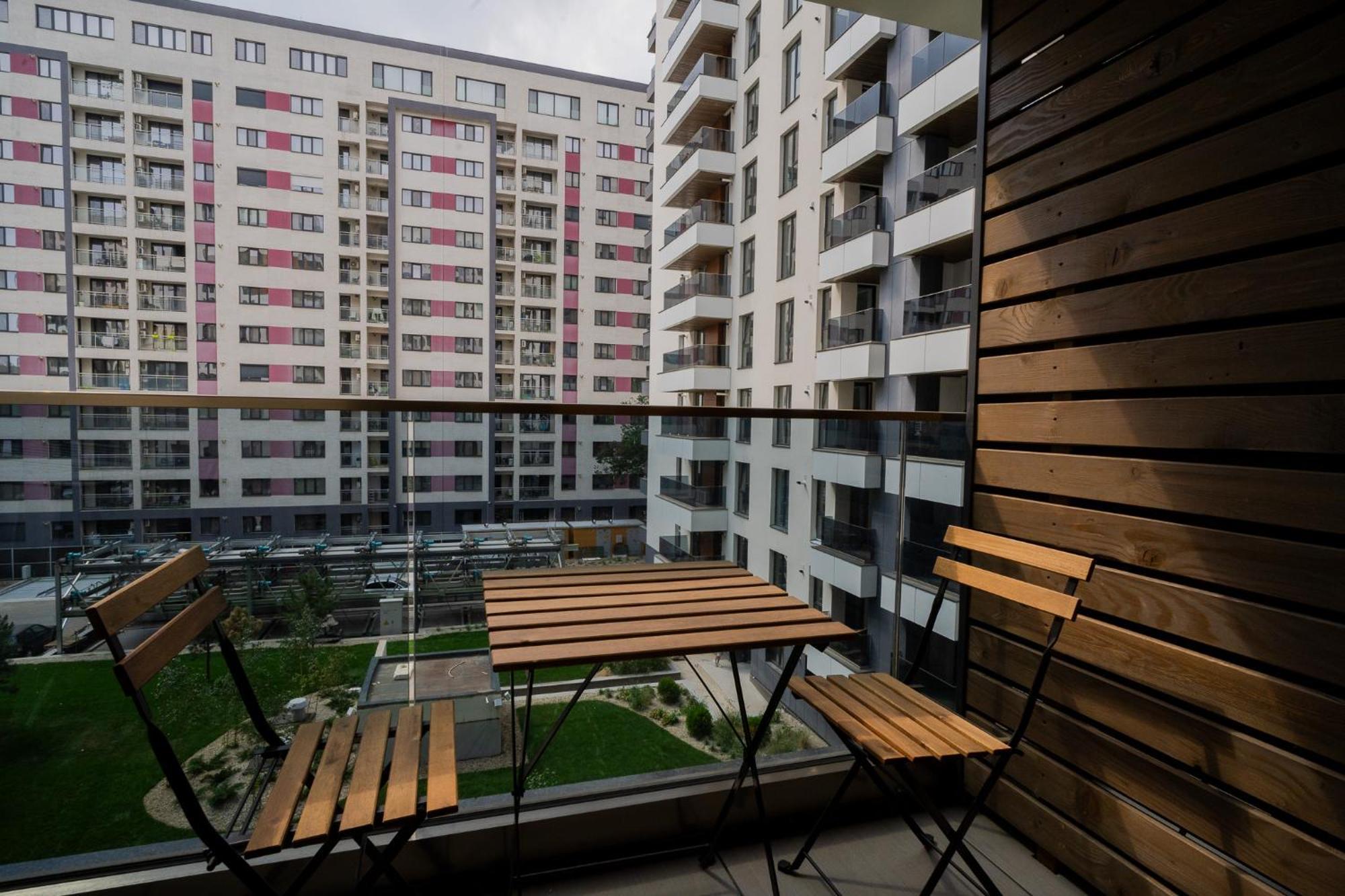 Amazing View Apartments - Iuliu Maniu & Politehnica Park Bükreş Dış mekan fotoğraf