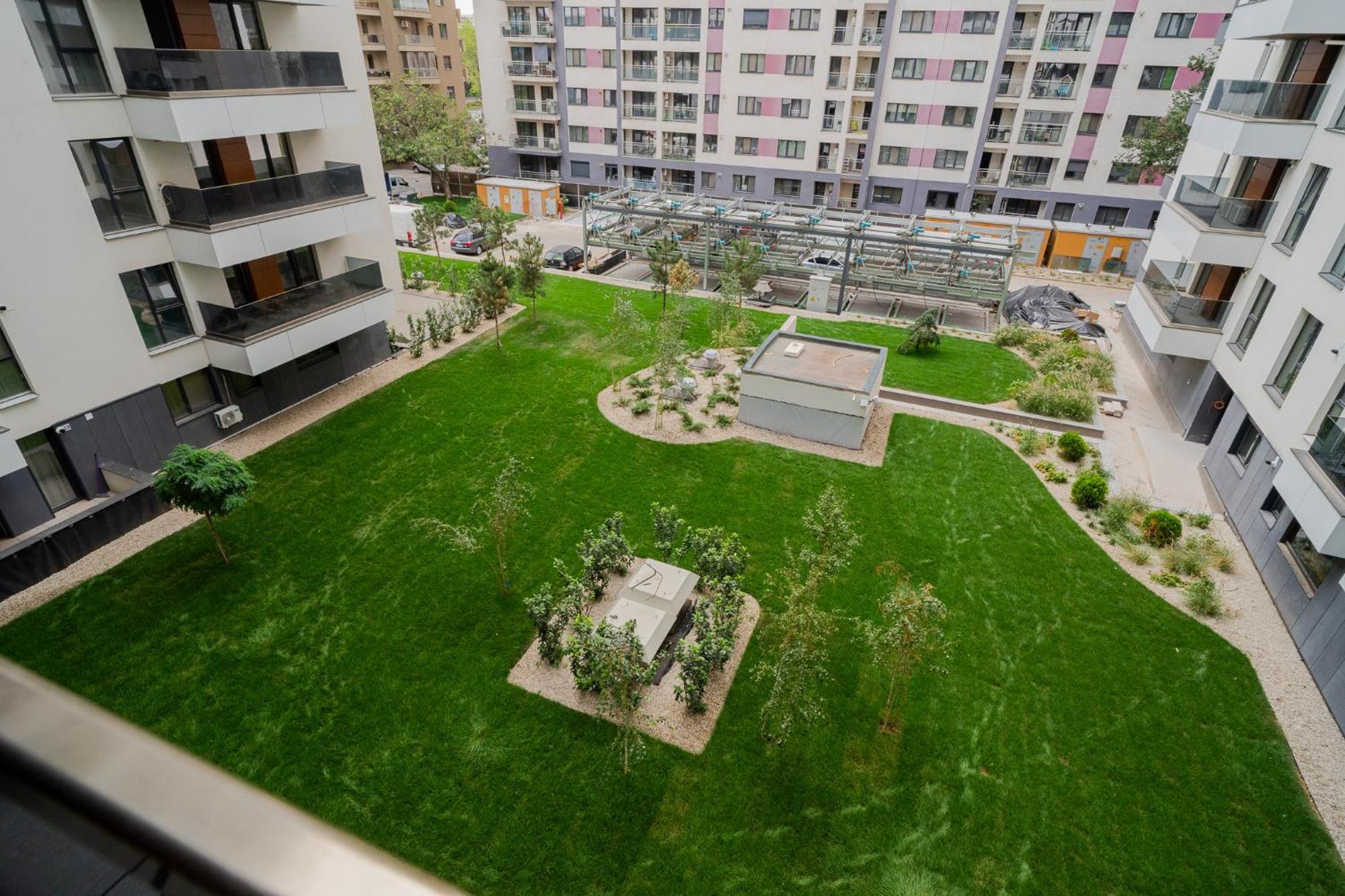 Amazing View Apartments - Iuliu Maniu & Politehnica Park Bükreş Dış mekan fotoğraf